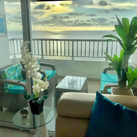 Apartamento Apto 2804 Frente Al Mar- Edificio Palmetto, Piso 28 *