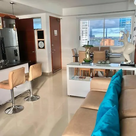 Apartamento Apto 2804 Frente Al Mar- Edificio Palmetto, Piso 28